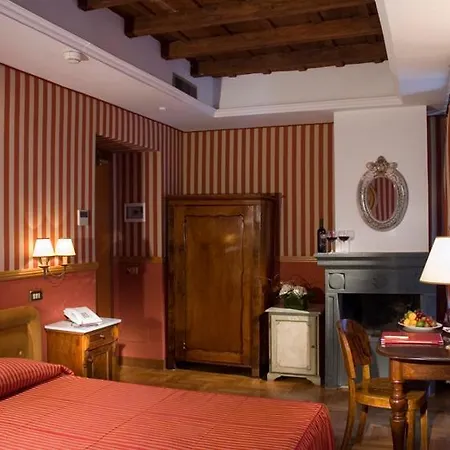 The At The Spanish Steps Elegant Collection - Gioiellojewel 4* Rom